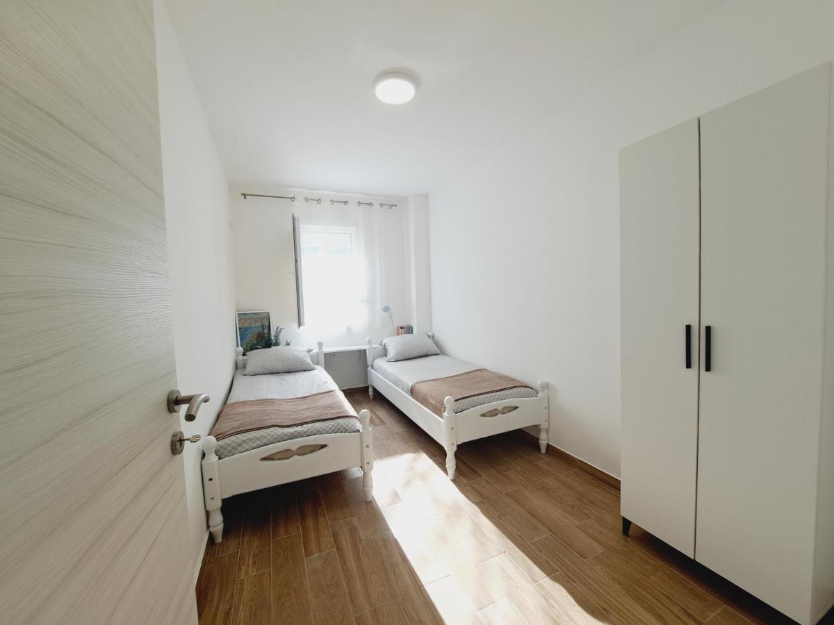 Paun Apartment Kotor Eksteriør bilde