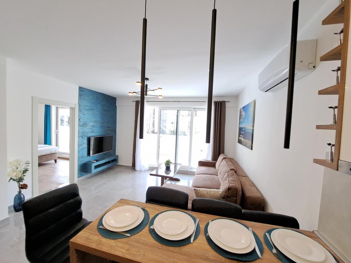 Paun Apartment Kotor Eksteriør bilde